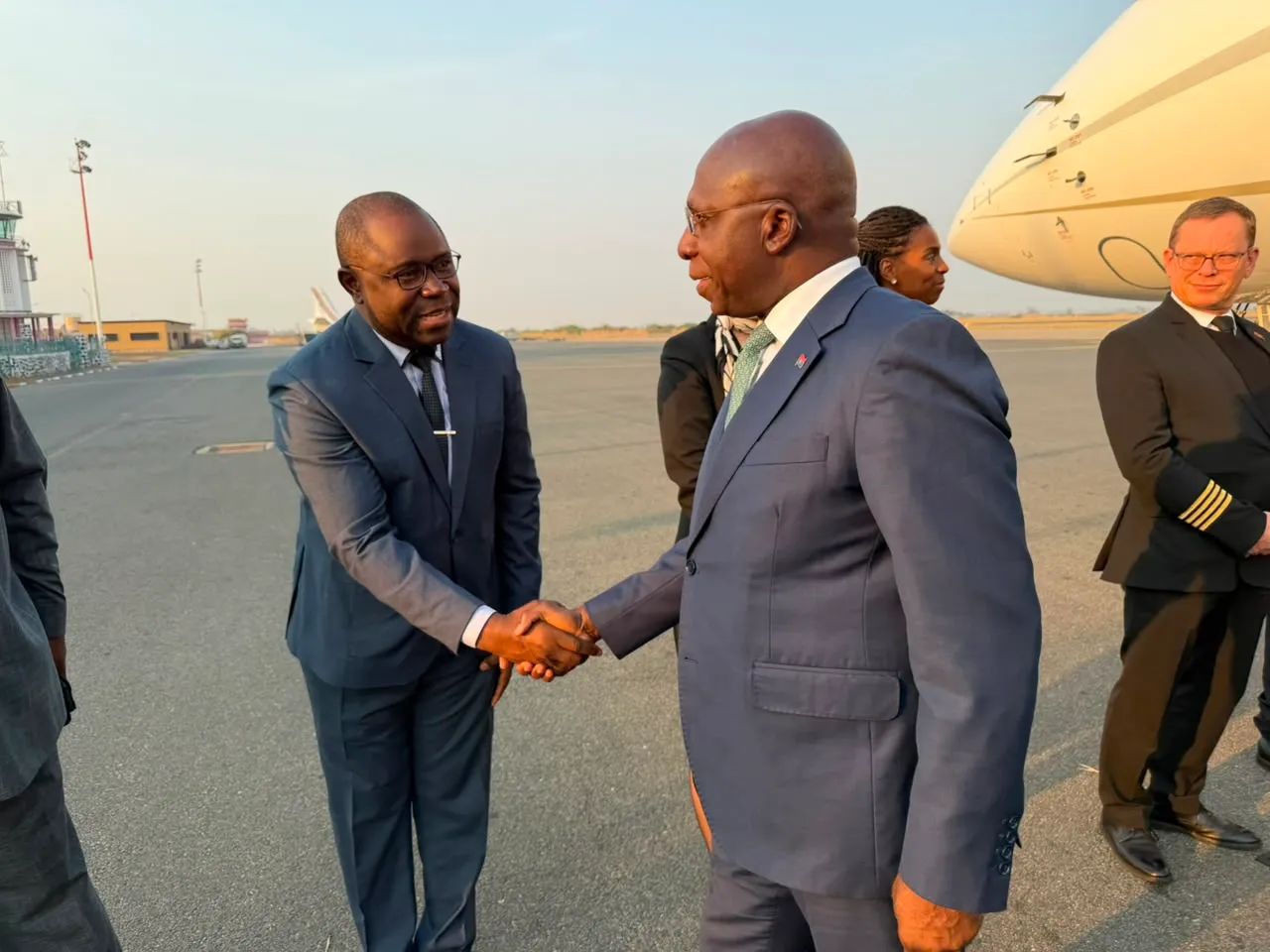 Angola e Burundi reforçam laços de cooperação