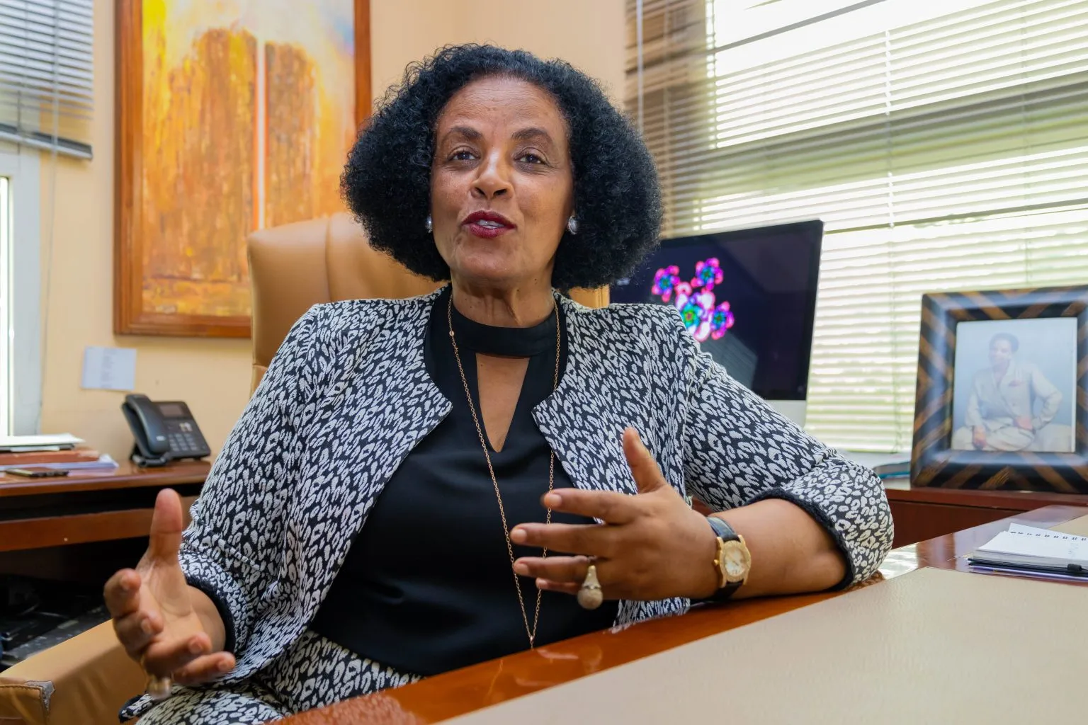 Empresária defende maior protagonismo da mulher e aposta na educação para impulsionar o desenvolvimento