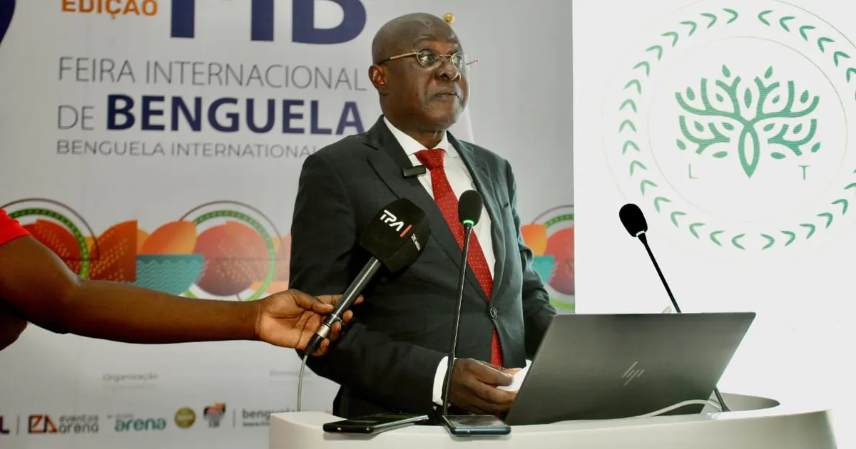 Governador de Benguela valoriza papel dos intermediários financeiros