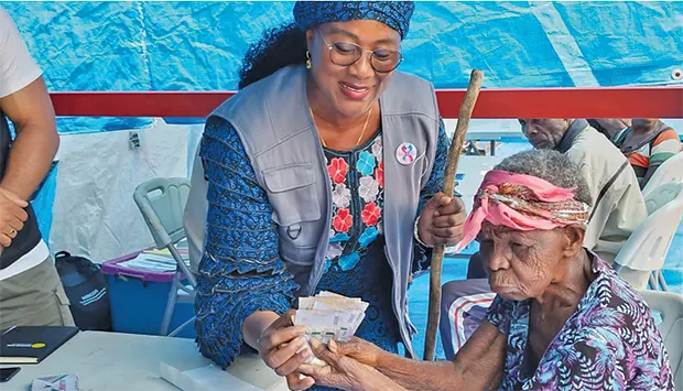 Famílias do Cuando e Cubango recebem dinheiro do Kwenda