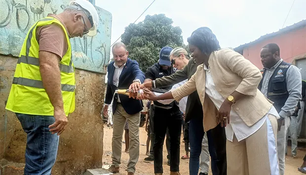 Cazenga lança projecto “ Escola do Meu Bairro”