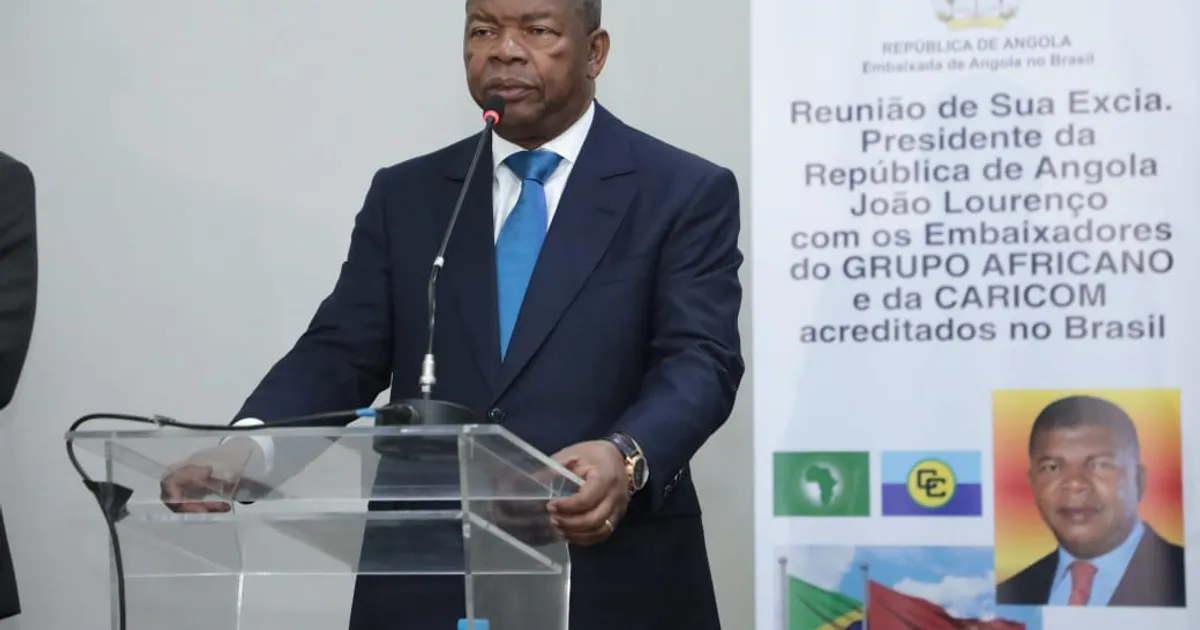 João Lourenço discursa no encontro com embaixadores africanos e das Caraíbas em Brasília