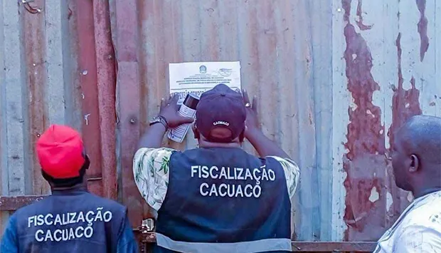 Cacuaco desactiva 29 estabelecimentos de comercialização de material ferroso