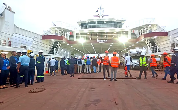 Ferryboat “Tchiowa” atraca com 5,5 toneladas no Soyo