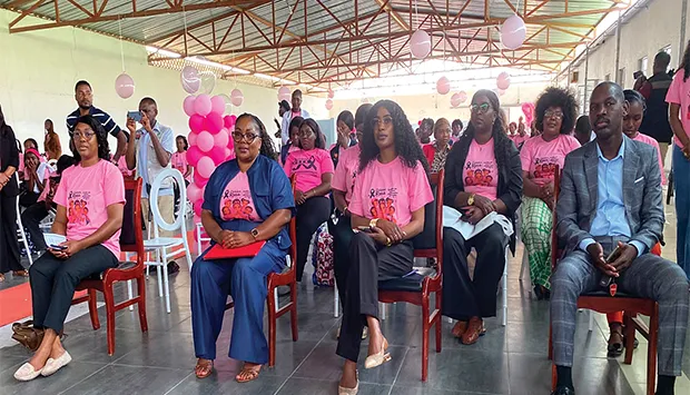 Namibe aumenta o rastreio precoce do cancro da mama