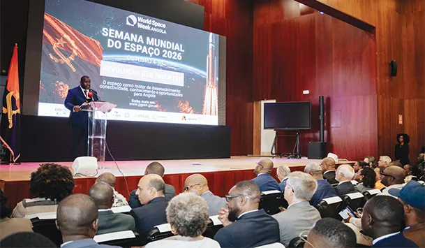 UAN e Universidade de Luanda vão criar cursos e especializações em tecnologia espacial após memorando com o GGPEN em Luanda