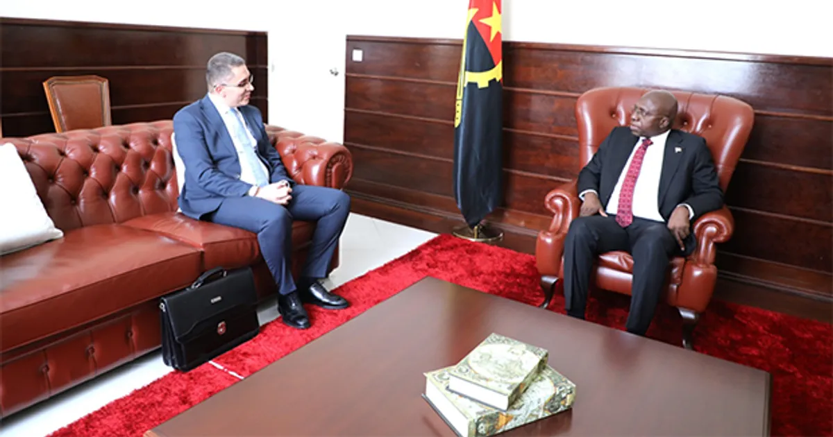 Angola e Argélia reforçam cooperação bilateral
