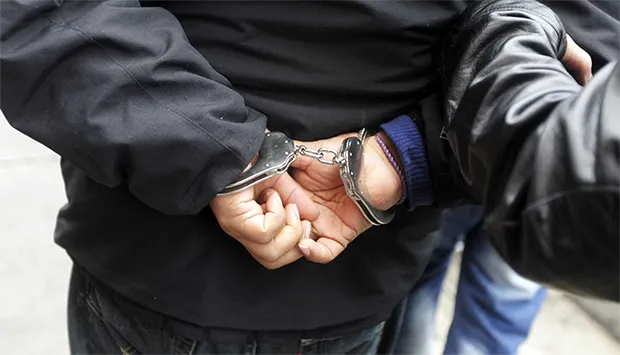 Polícia frustra roubo de motorizada em Cacuaco e três suspeitos morrem em troca de tiros