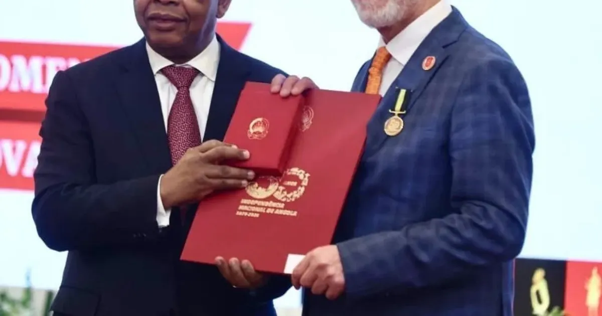 Empresário Haim Taib condecorado pelo Presidente da República