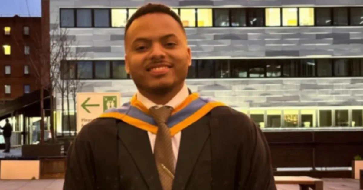 Estudante angolano brilha no Reino Unido e Conclui Mestrado com Distinção