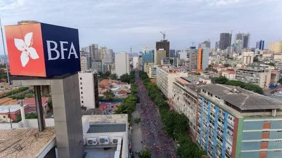Congolian Financial transfere 7,61% do BFA para os fundos AXIOS e ASSET