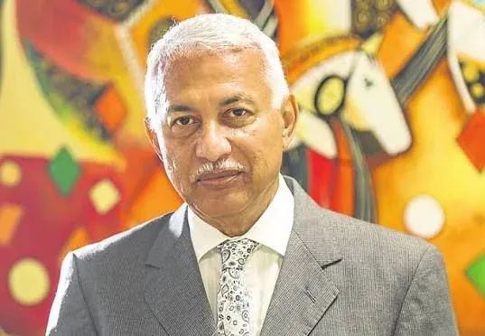 Mário Palhares: O Banqueiro