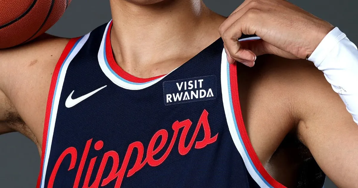 Ruanda assina parcerias com equipas da NBA e NFL
