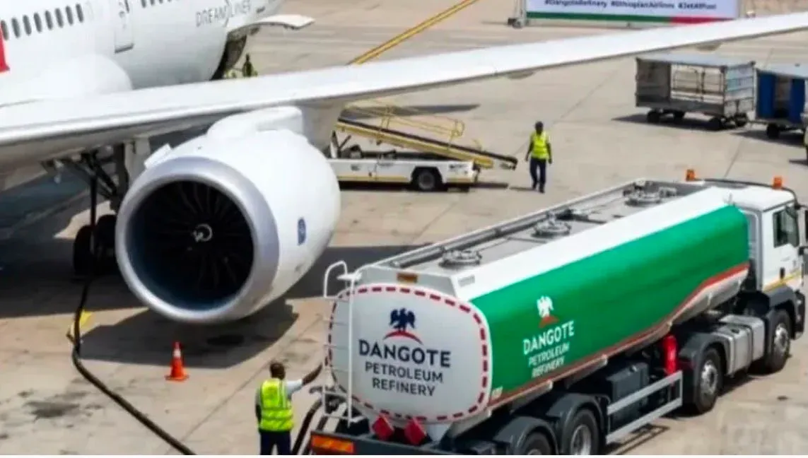 Dangote ultrapassa EUA e lidera fornecimento de combustível de aviação à Europa