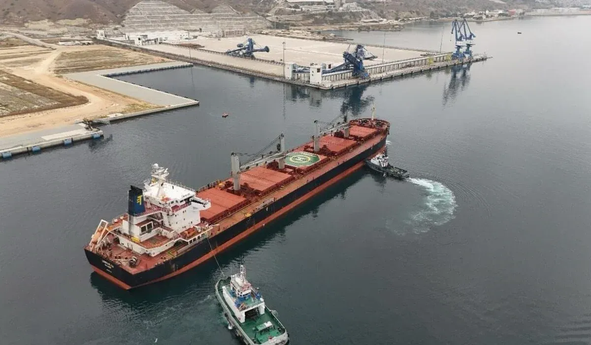 Sonamet vai gerir terminal de apoio à indústria petrolífera do Porto do Lobito por mais 25 anos