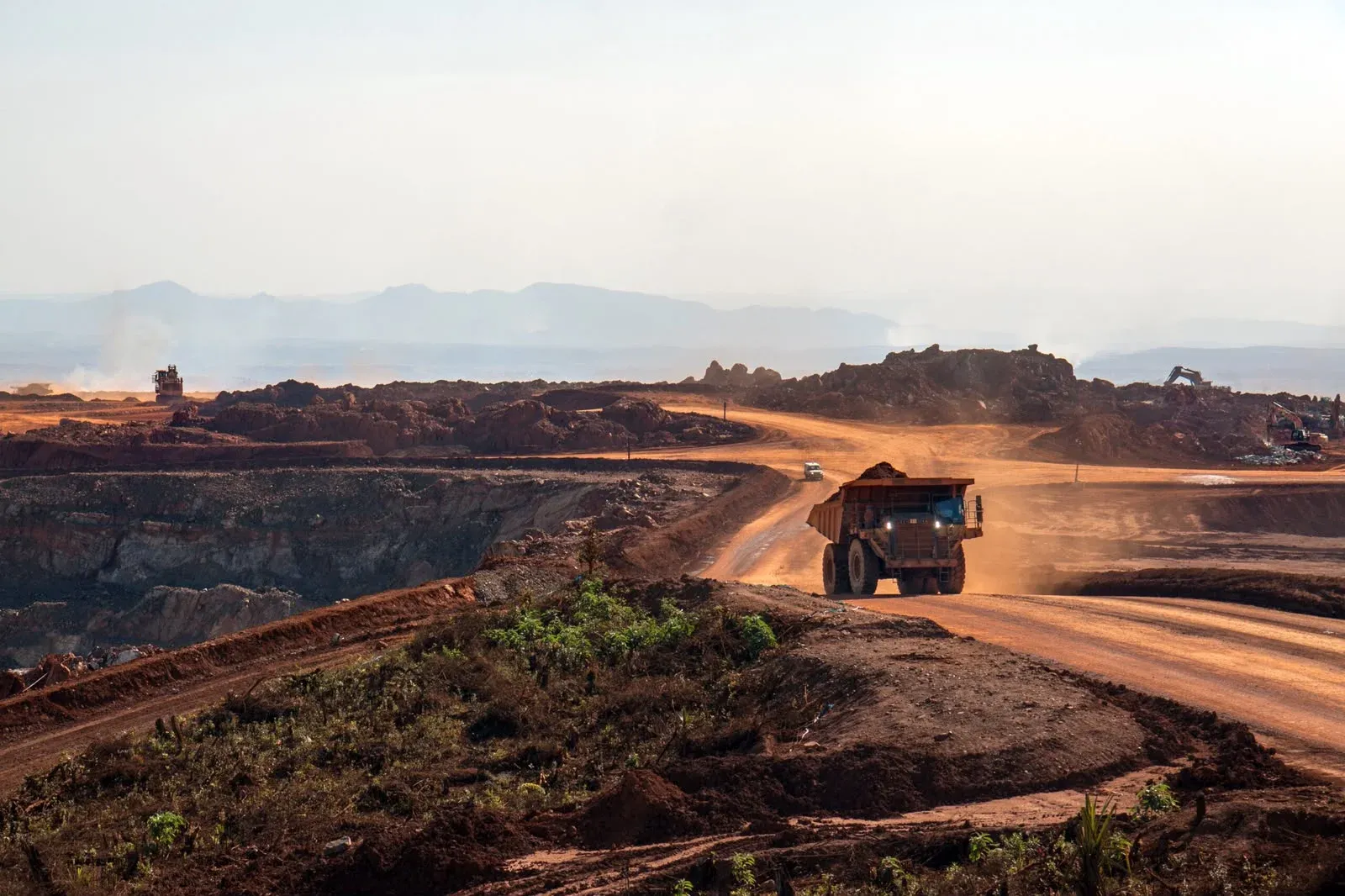 Angola recebe apoio da agência de desenvolvimento norte-americana para exploração de terras raras
