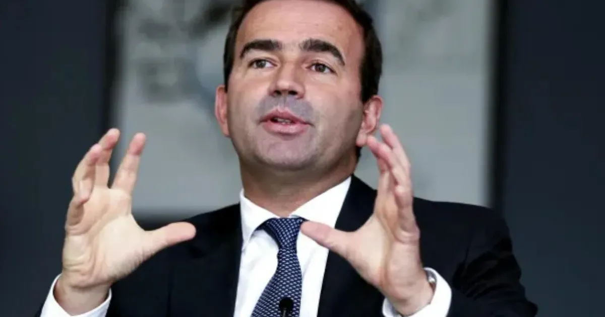 Embaixador de Portugal defende reforço do capital do Caixa Angola
