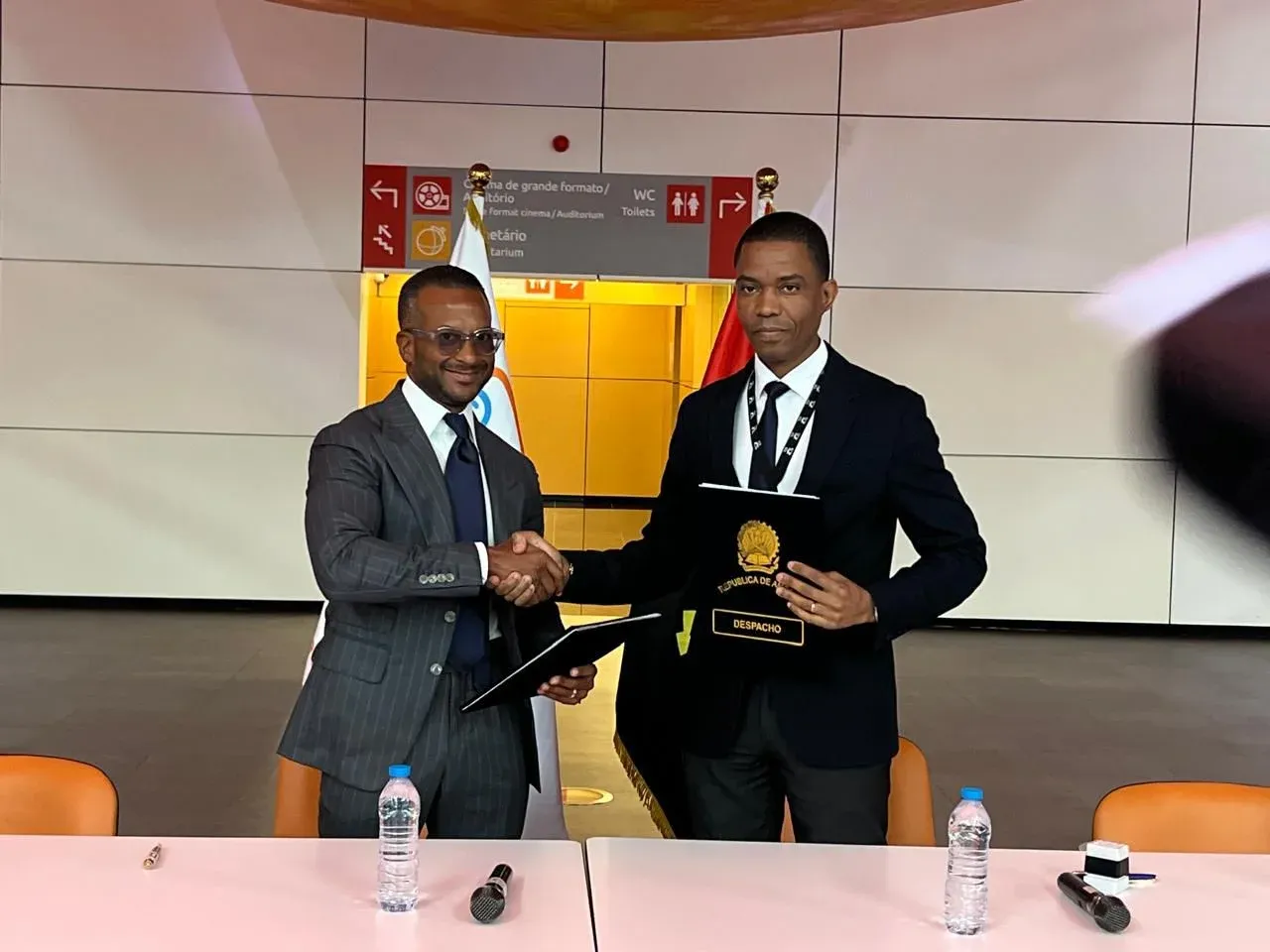 Centro de Ciência de Luanda e Pumangol celebram parceria para divulgação do conhecimento científico em Angola