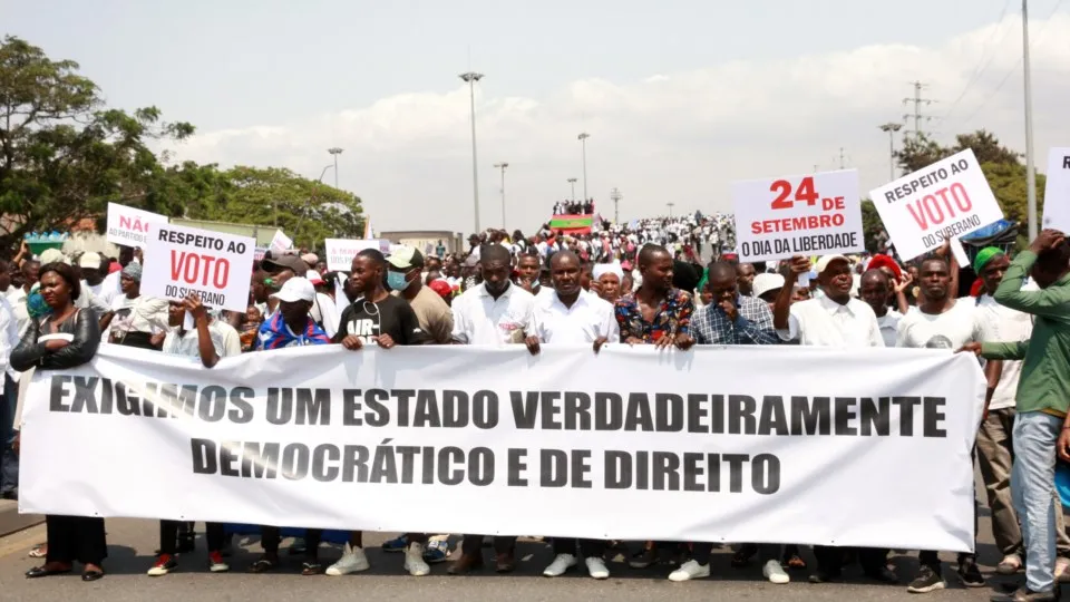 Constituição mais Transição
