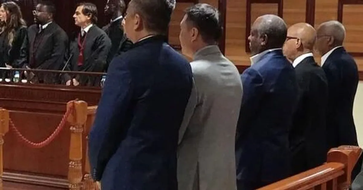Erros de Julgamento