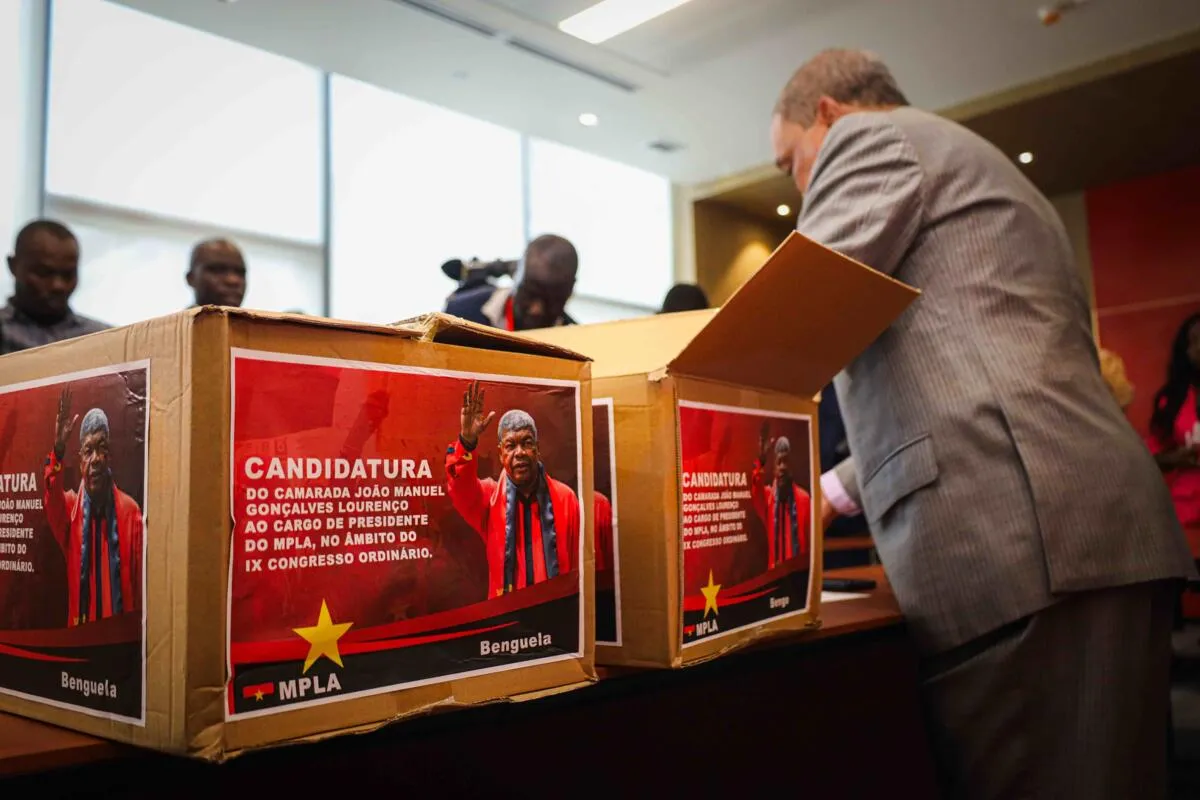 MPLA: Recandidatura de João Lourenço entra hoje na subcomissão do Congresso para aprovação
