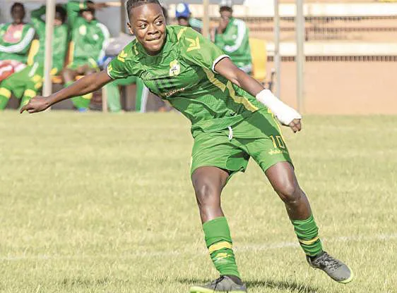 Futebolista angolana Ivone Nhanga é a nova estrela do African Stars Queens da Namíbia