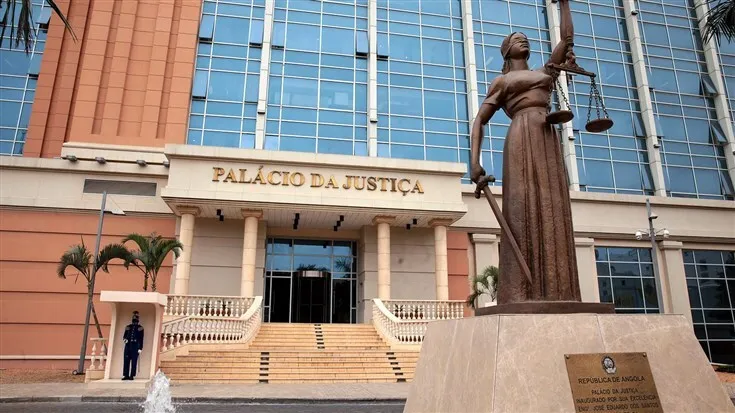 Número de candidatos força CSMJ a marcar provas de acesso ao concurso público dos tribunais via online - Mais de 20 mil pessoas concorrem a 556 vagas