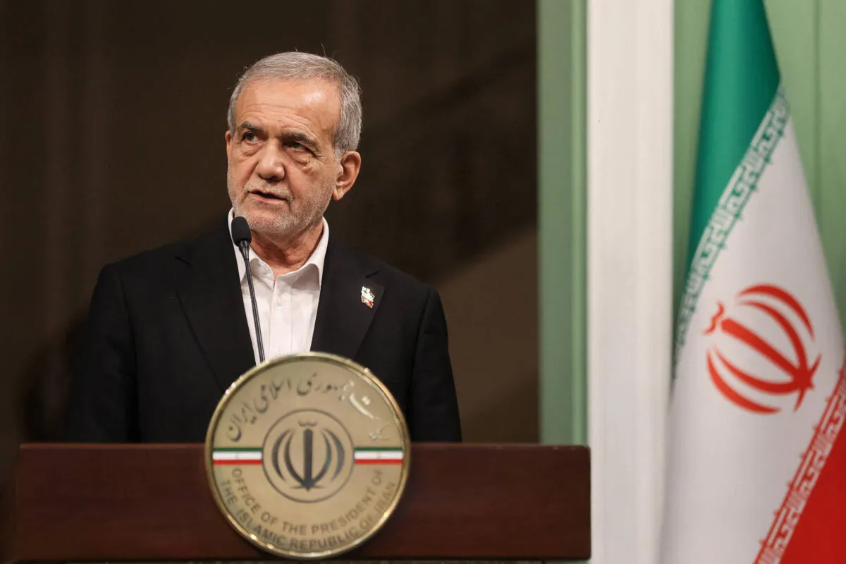 Irão/EUA: Num momento de redução de atrito verbal entre Teerão e Washington, Presidente iraniano apela a "negociações justas e equitativas" com norte-americanos