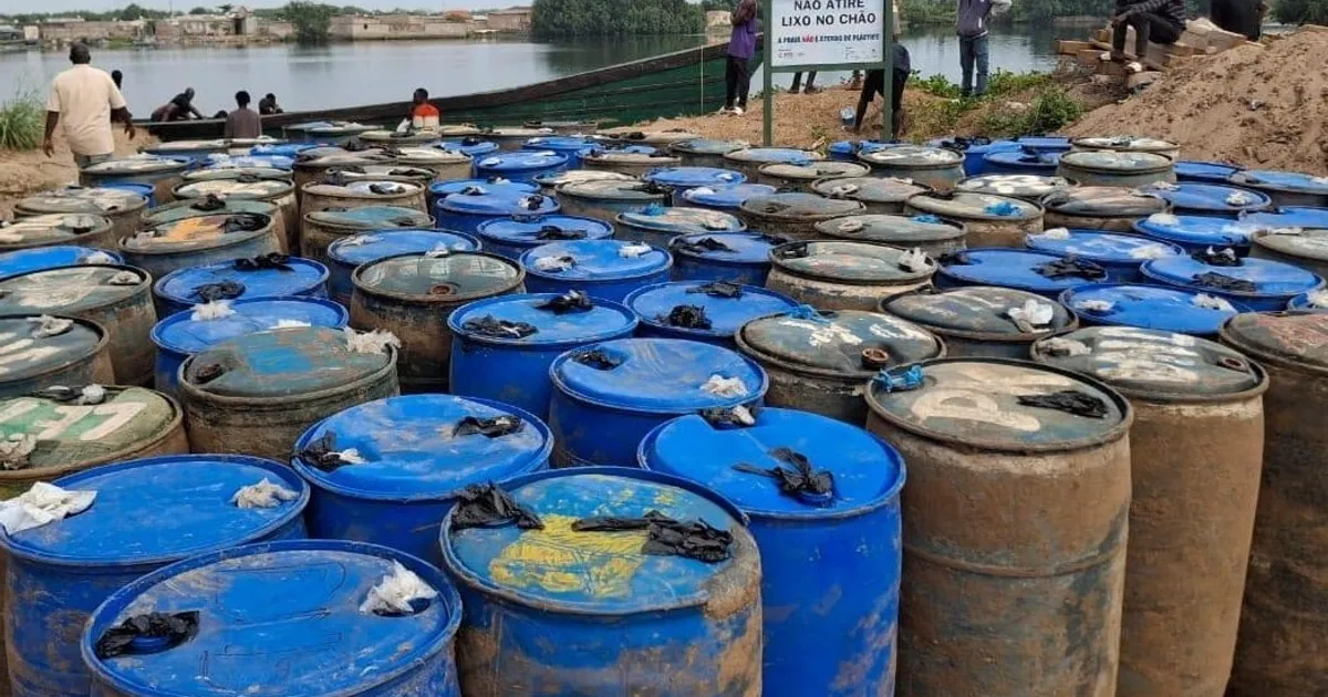 Zaire: Apreendidos mais de 40 mil litros de gasóleo que tinham como destino a RDC