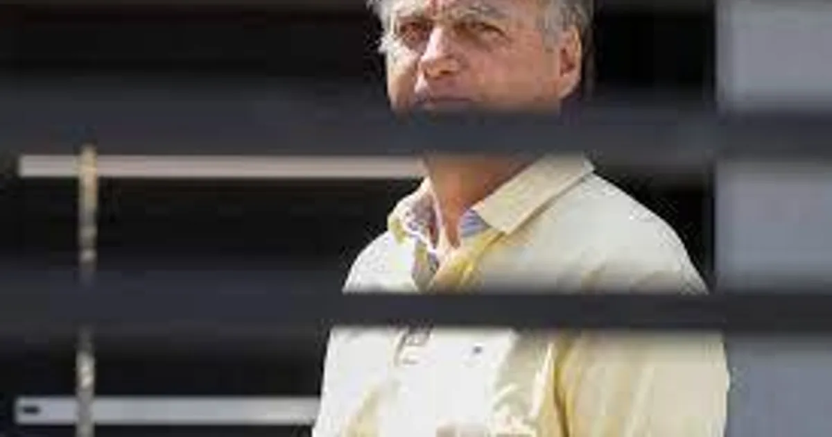 Brasil: Senado aprova projecto de lei que tenta reduzir pena do ex-Presidente Bolsonaro – Presidente Lula da Silva pode vetar esta "solução"