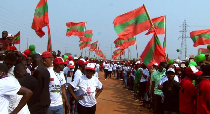 Luanda: Militantes da UNITA impedidos de entrar na Ilha para actividade recreativa pela Polícia Nacional, que deteve 22