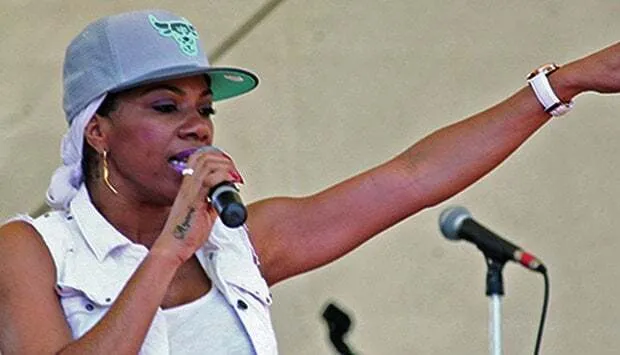 Cantora Yola Araújo vai a julgamento esta terça-feira no Tribunal de Luanda por difamação e calúnia contra Yuri da Cunha