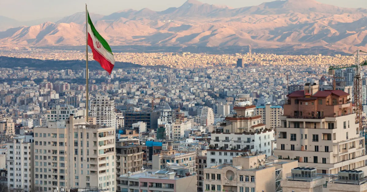 Irão/EUA: Trump ameaça países que tenham negócios com Teerão – Iranianos preparados para a guerra – Evidências de agentes da CIA e da Mossad por detrás dos protestos