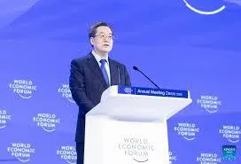 China junta-se à Rússia na crítica às opções dos EUA para impor "lei da selva" nas relações internacionais