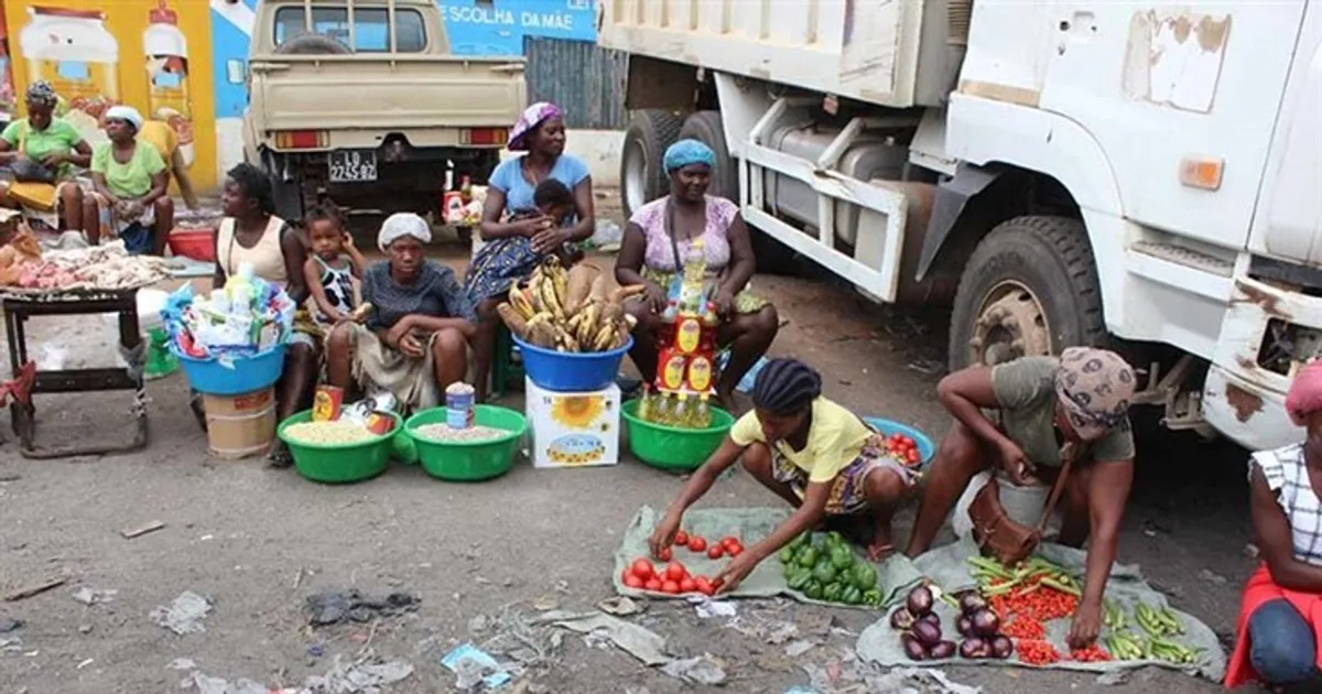 GPL, preocupado com "renascer" da venda desordenada nas ruas de Luanda, pede mais vigilância às administrações municipais