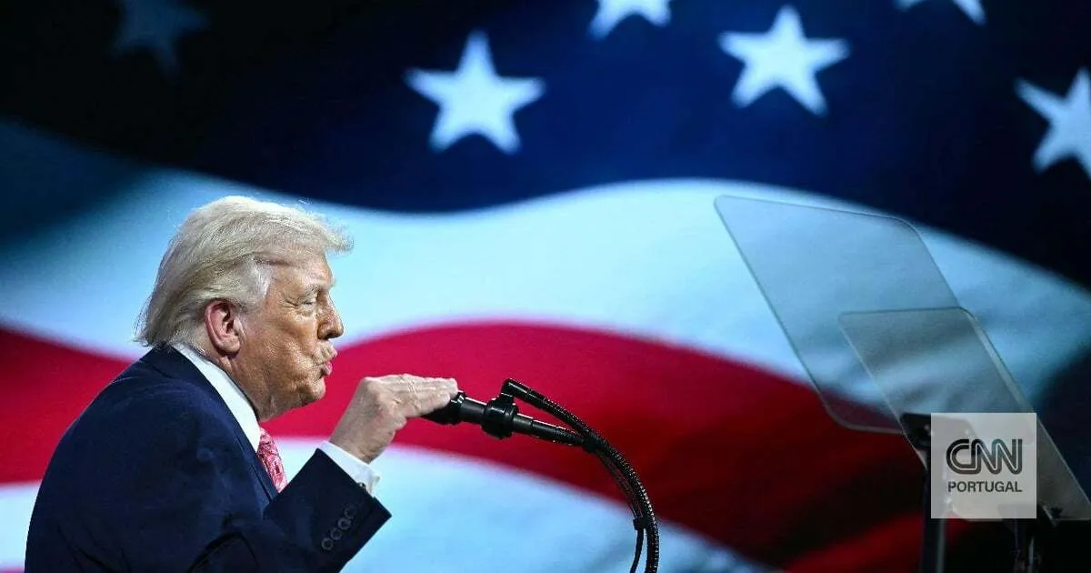 Médio Oriente: Trump recua e suspende ataques ao Irão por duas semanas