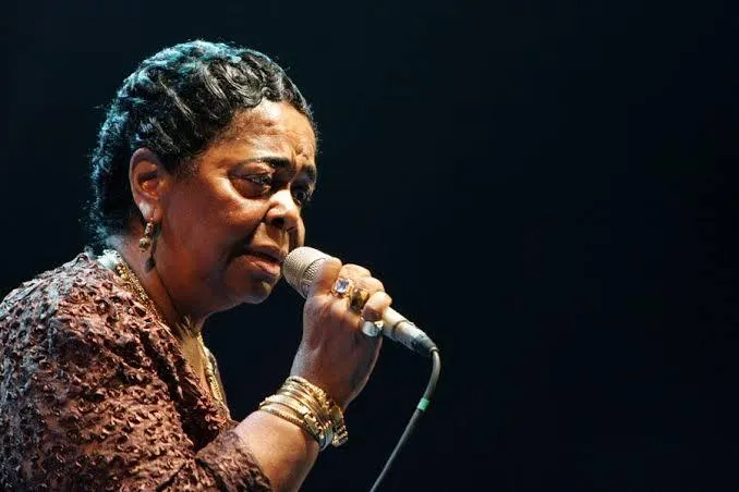 "Cesária Évora": Ana Sofia Fonseca revela a mulher por detrás da voz num retrato construído ao longo de cinco anos
