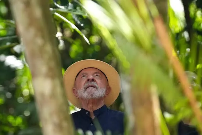 Brasil: Lula da Silva diz que "ninguém está acima da lei" face a suspeitas de corrupção que envolvem o seu filho