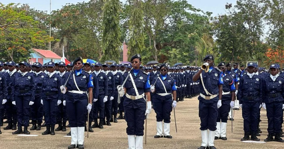PN reforçada com 2.719 novos efectivos, que concluíram esta quarta-feira o curso básico de polícia - Mais de metade dos novos agentes são mulheres