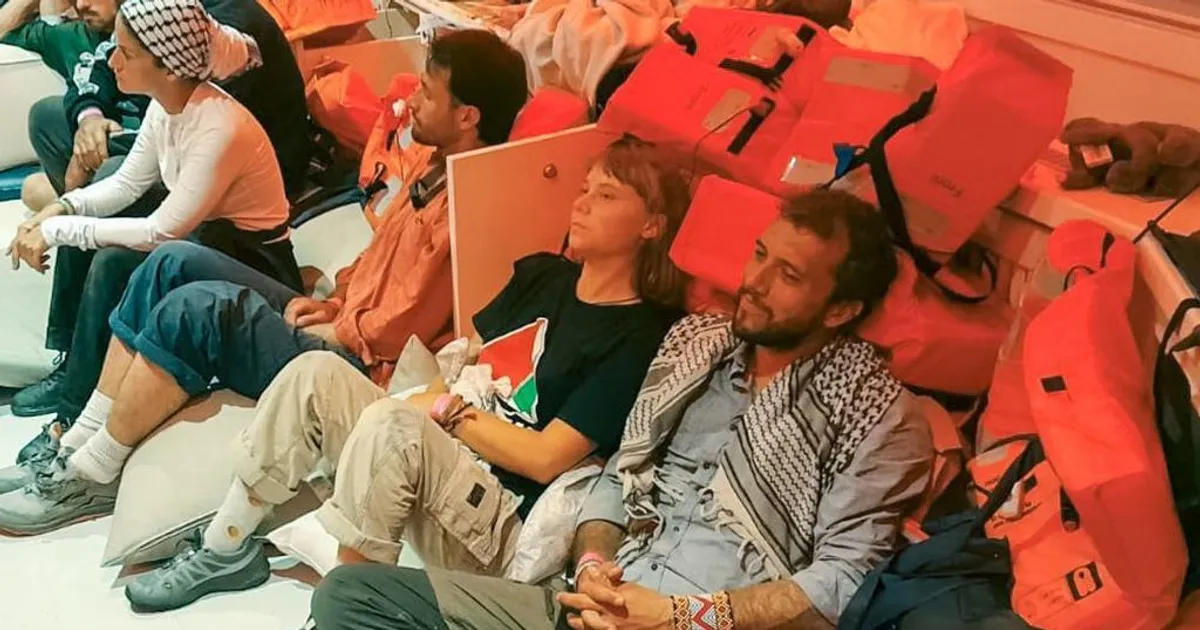Médio Oriente: Activistas da flotilha detidos pelas forças israelitas levados para prisão no deserto do Negev