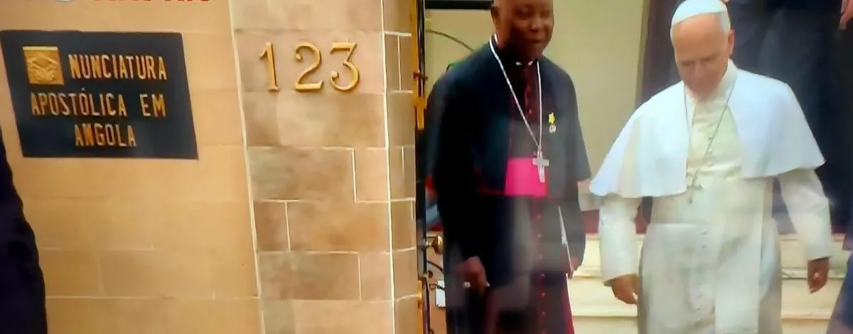 Papa começa o dia a caminho do Kilamba para missa campal onde se espera que mostre novos caminhos aos angolanos, aos africanos e ao mundo
