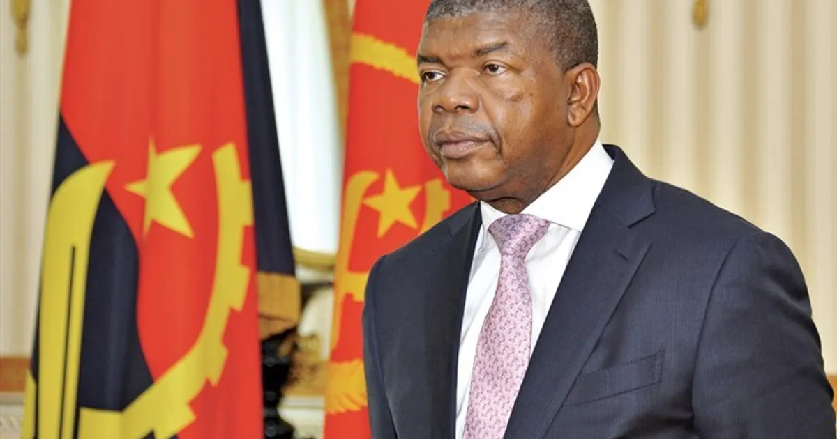 João Lourenço adia viagem "por razões de força maior" à Africa do Sul, onde deveria participar na Cimeira do G20