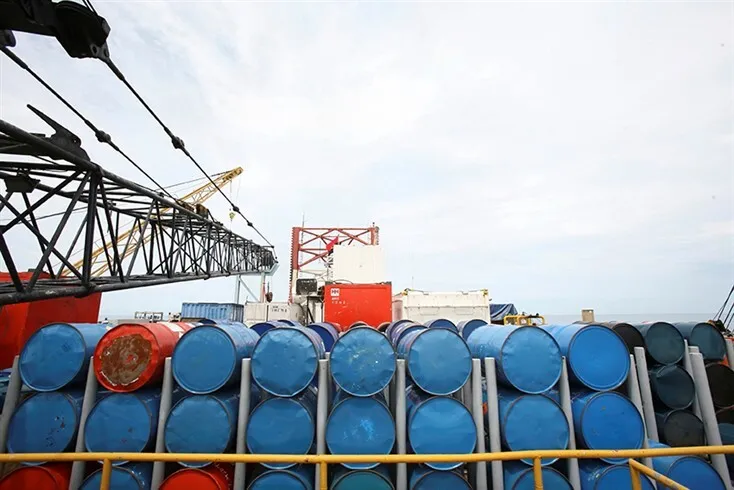 Petróleo e diamantes geram 31,3 mil milhões