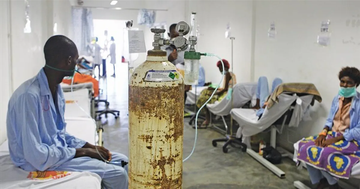 Hospitais públicos sem gesso, fios de sutura e cadernos de saúde materno-infantil há meses – Não há medicamentos e consumíveis nos hospitais do Estado – Utentes têm de recorrer às farmácias e aos mercados informais