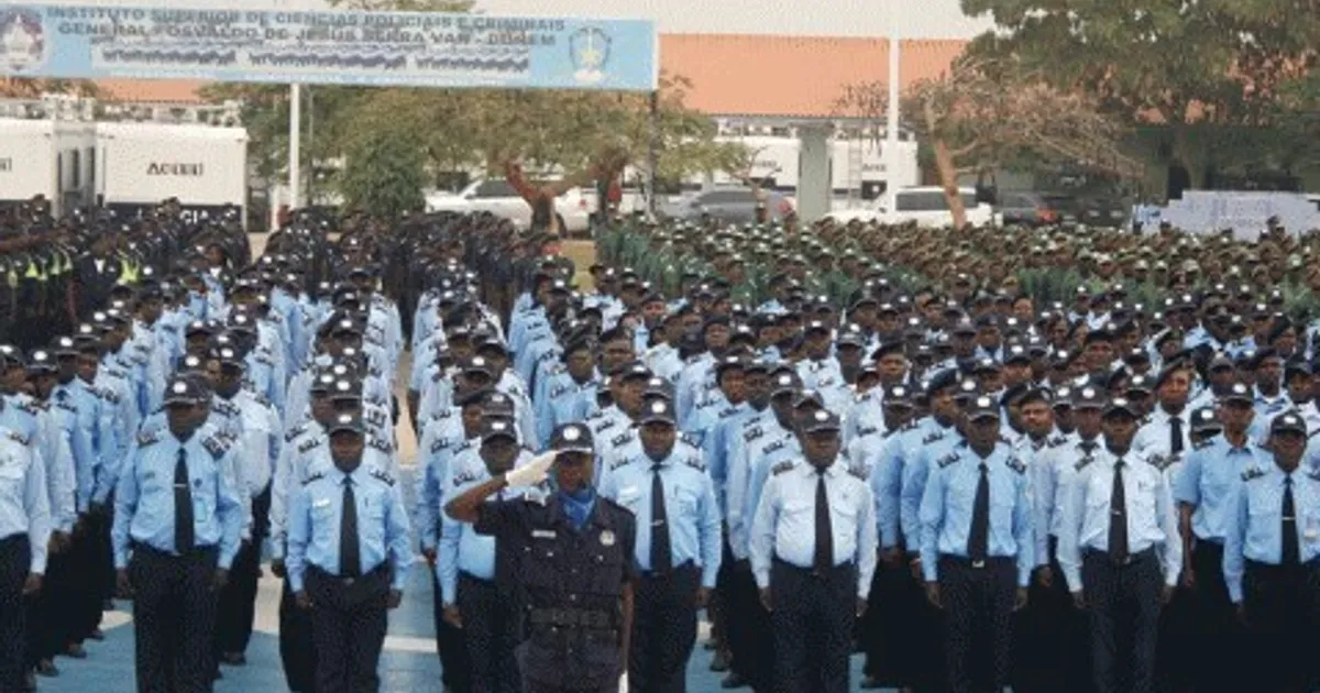 MININT vai lançar campanha nacional de policiamento de proximidade e prevê formar mais de 5 mil polícias em matéria de Direitos Humanos
