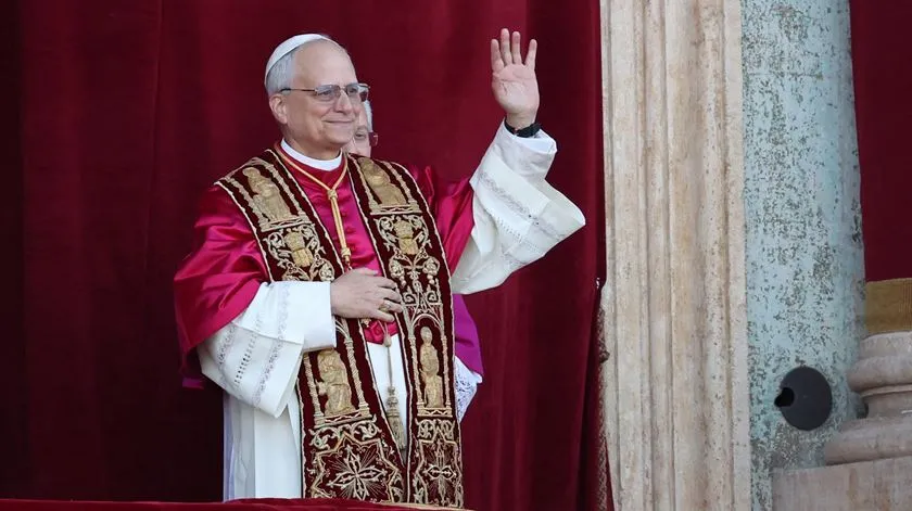 Papa chega hoje a Luanda com mensagem de "Esperança, Reconciliação e Paz"