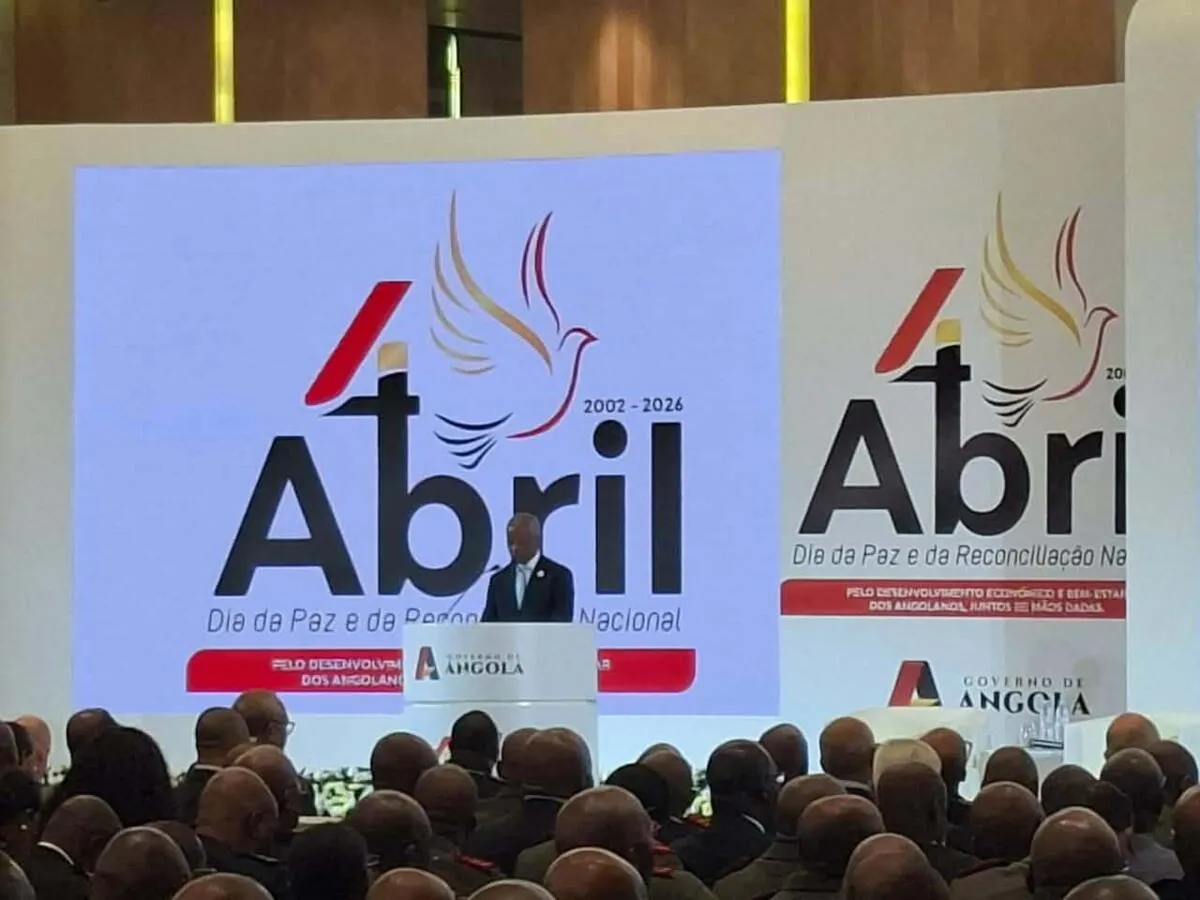 Conferência Internacional: O Mundo em conflito e a crise do Direito Internacional debatidos em Luanda