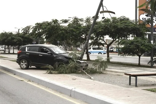 Luanda assinala cinco mortes e nove feridos em 13 acidentes no fim-de-semana