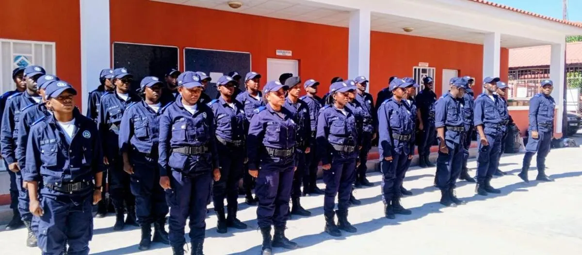 Efectivos saídos do polémico curso suspenso estão a ser enquadrados - SME prepara, este mês, última fase de colocação