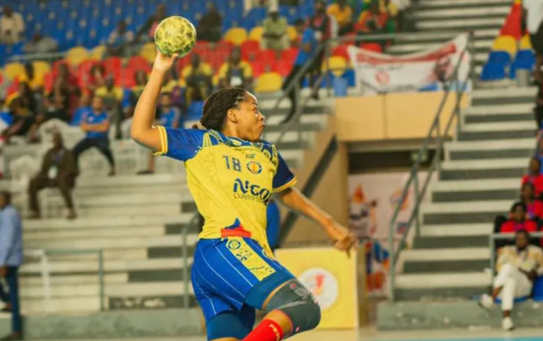 Andebol: Petrolíferas erguem 13ª Taça dos Vencedores das Taças